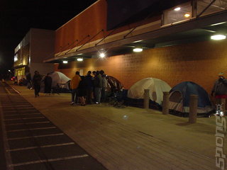 Scalpers and Gamers: America Queues for PlayStation 3